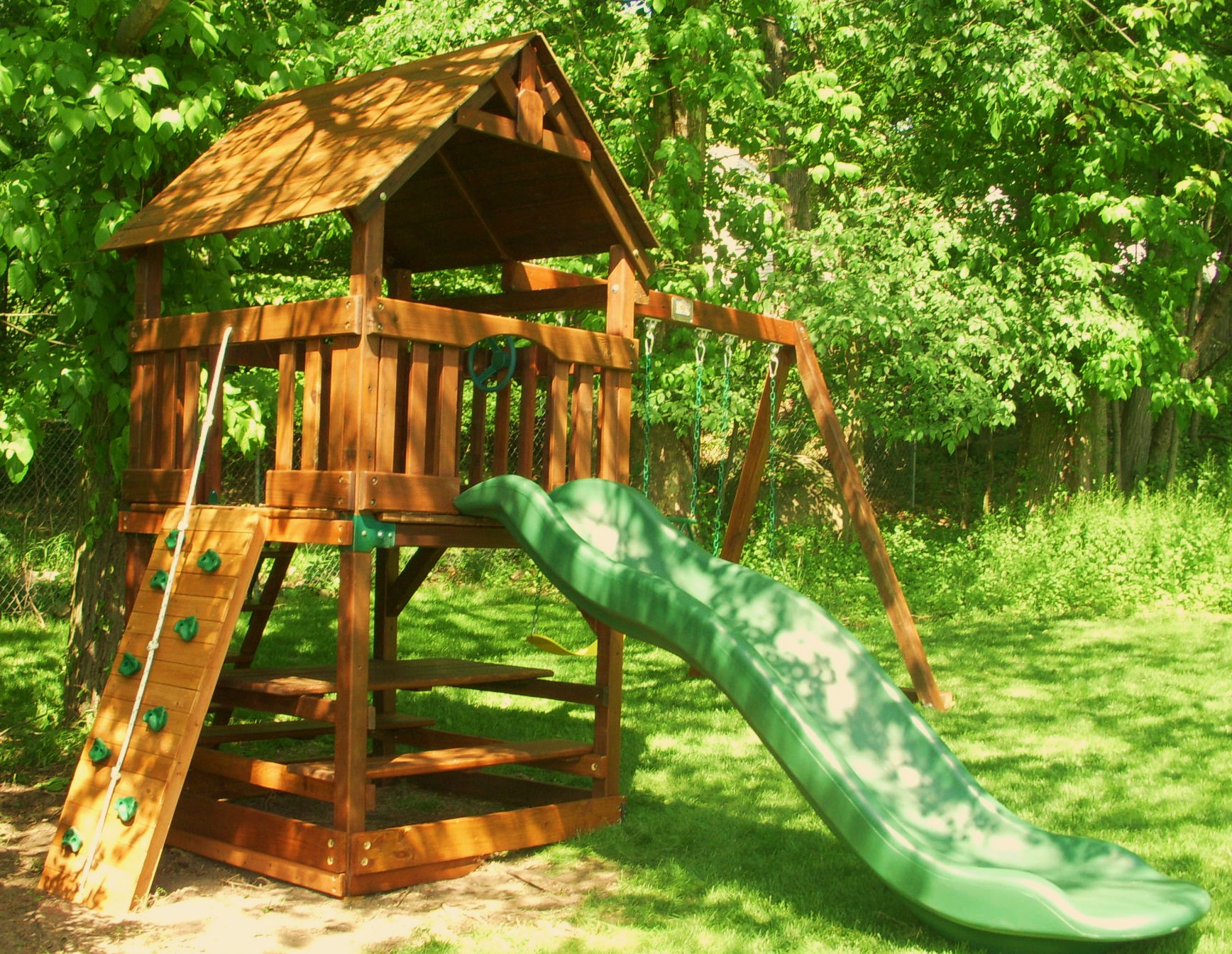 Swing set installation Nj Playset installer. Cedar Summit premium